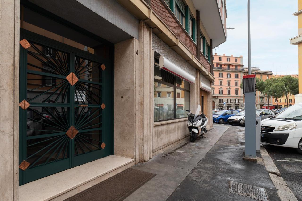 Piazza Re Di Roma Comfy Apartment Ngoại thất bức ảnh