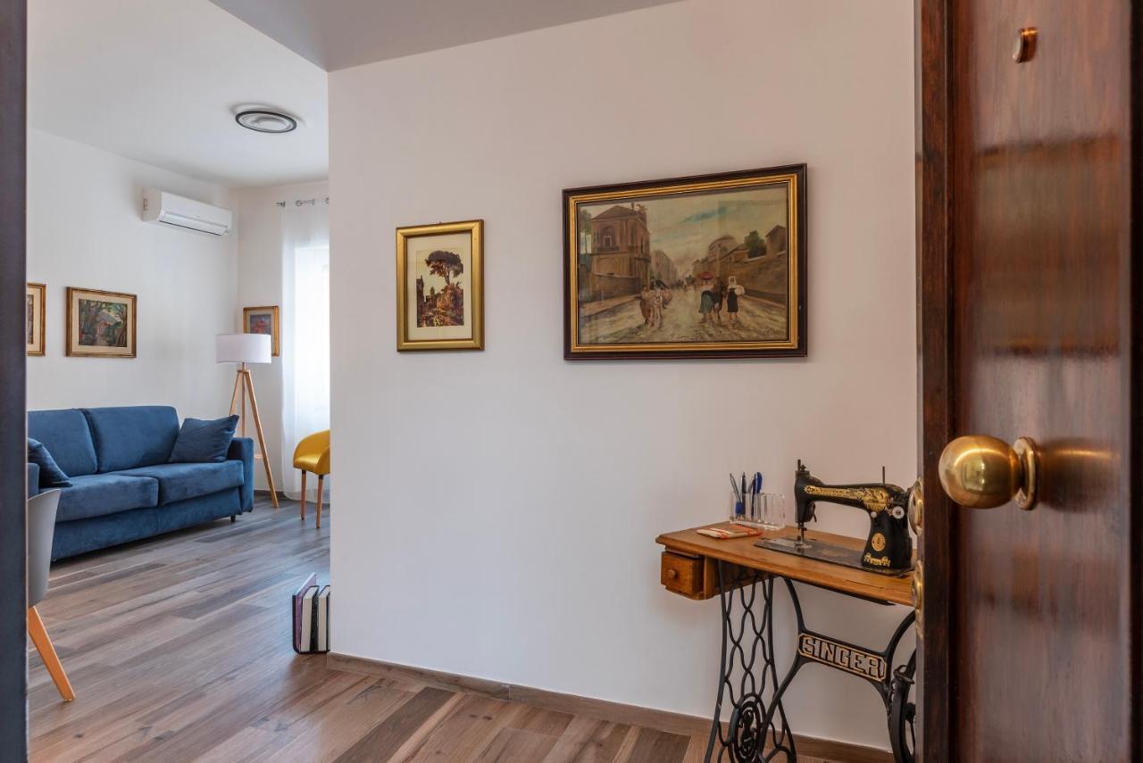 Piazza Re Di Roma Comfy Apartment Ngoại thất bức ảnh